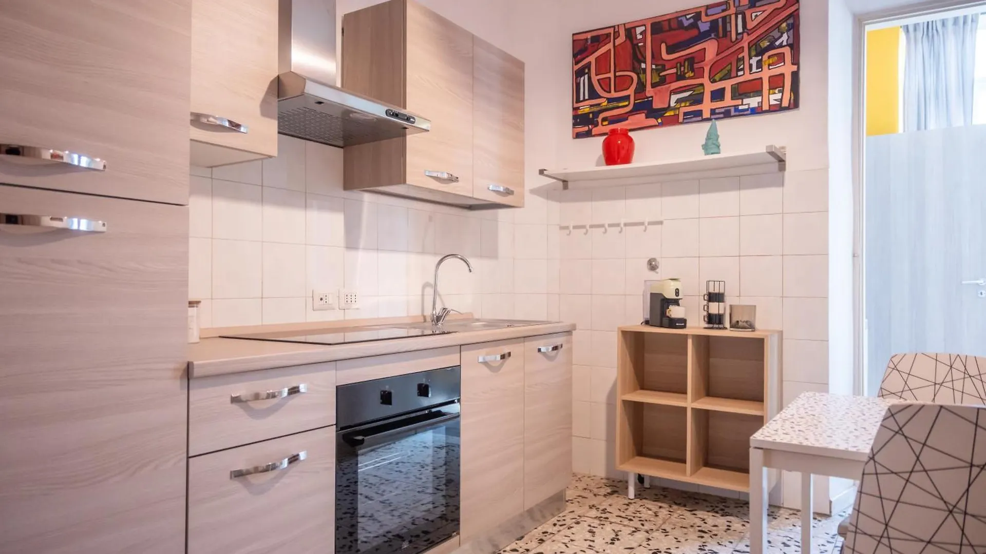 Apartment Ltpanella Yellow Pop Rome